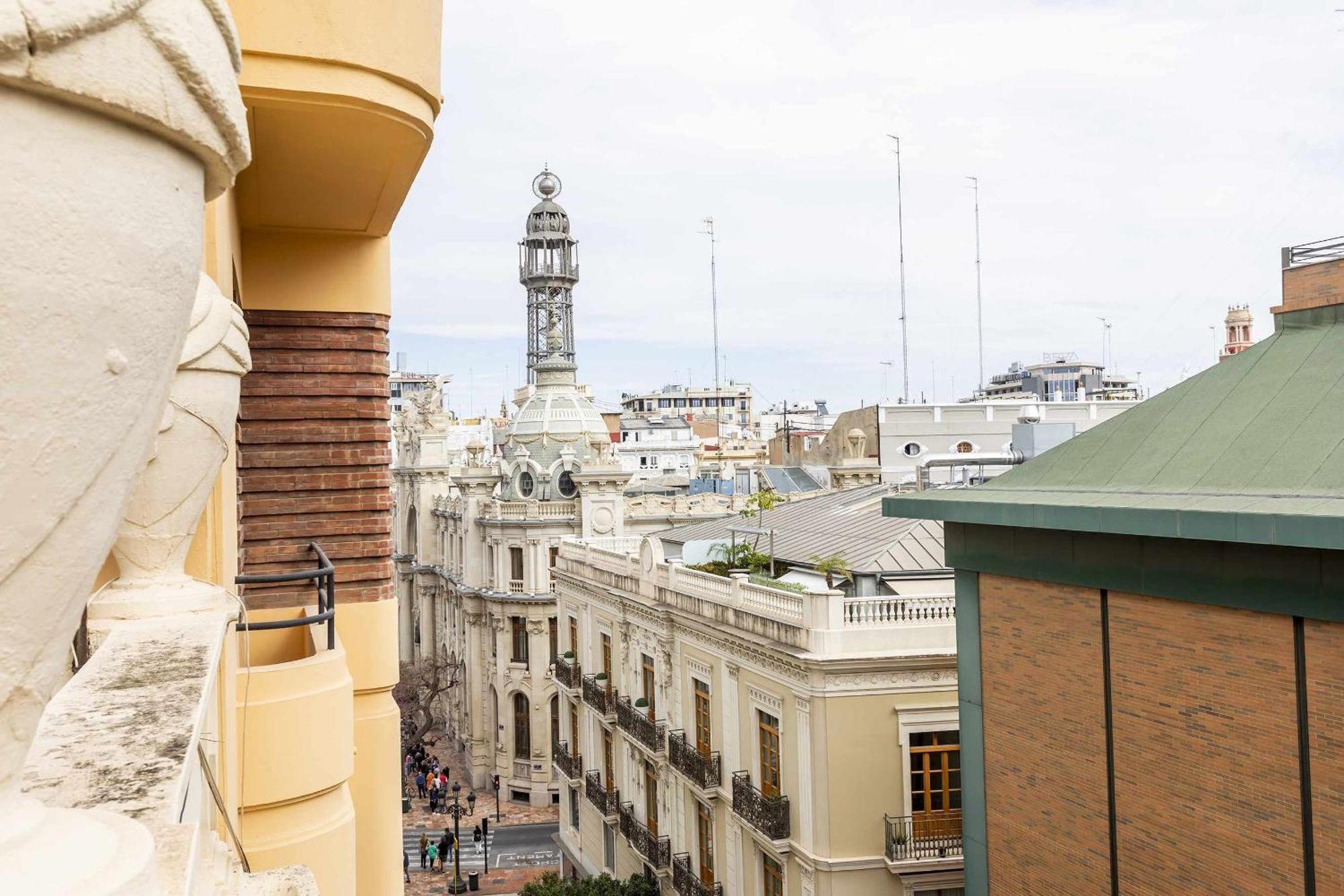 Atico De Lujo Plaza Ayuntamiento Appartement